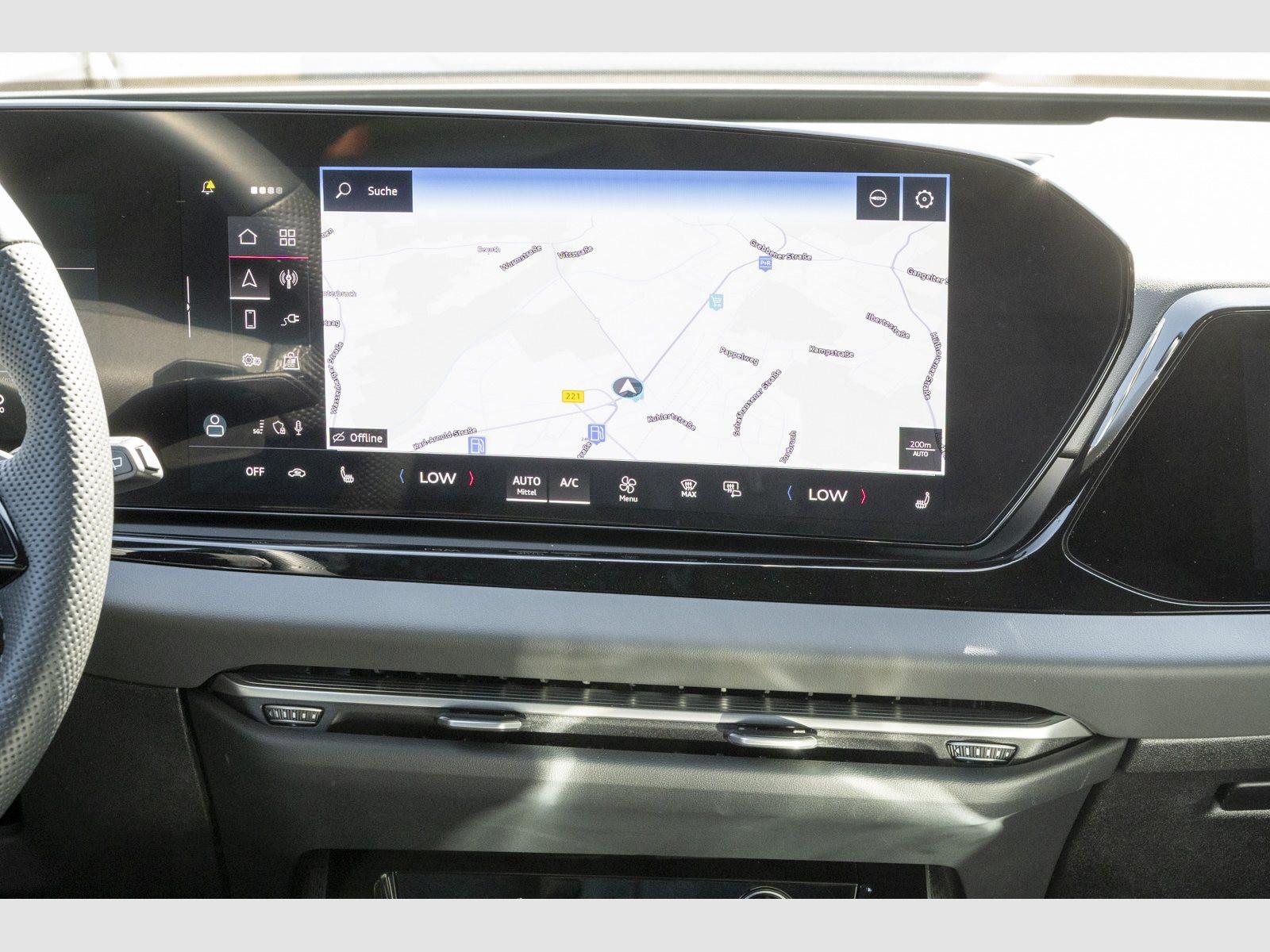Audi A6 Avant 2.0 TFSI e-hybrid quattro 270 kW Tech p