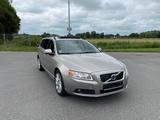 Volvo V70 Kombi Edition PRO - Volvo V70 aus 2012