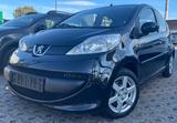 Peugeot 107 5TÜRER-1HAND*URBAN MOVE*KLIMA-TÜV NEU- - Peugeot 107: Limousine