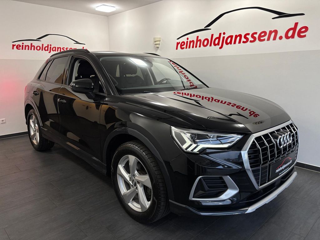 Image of Audi Q3
