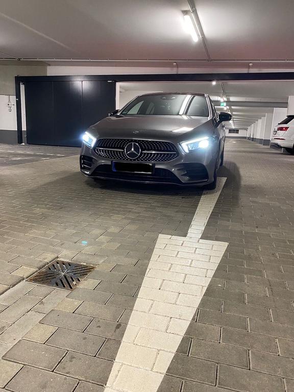 Mercedes-Benz A 200