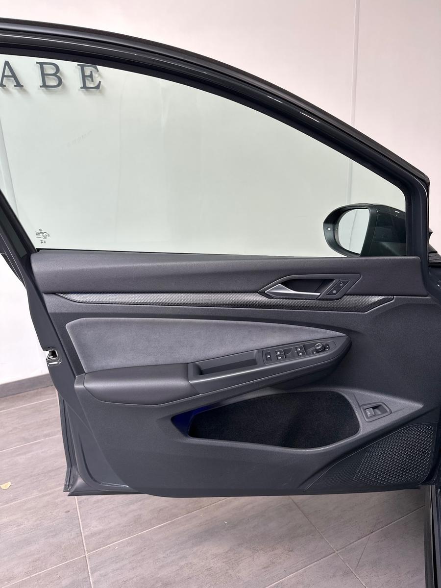 Volkswagen Golf Variant R-Line NAV+LED+AHK+KAMERA+ACC, миниатюра 10