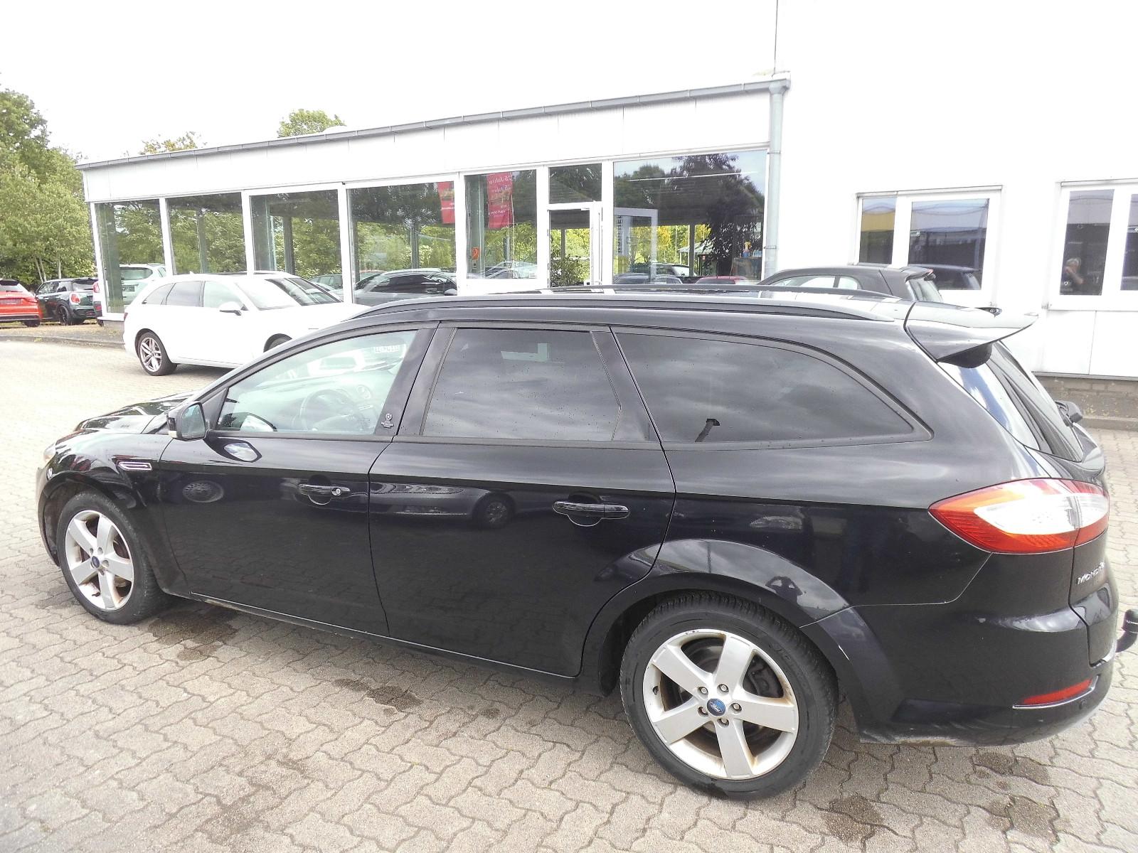 Ford Mondeo Turnier Champions Edition