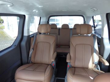 Hyundai STARIA 1.6 T-GDI HEV Signature