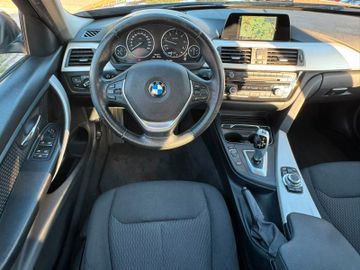 BMW 320 - 8