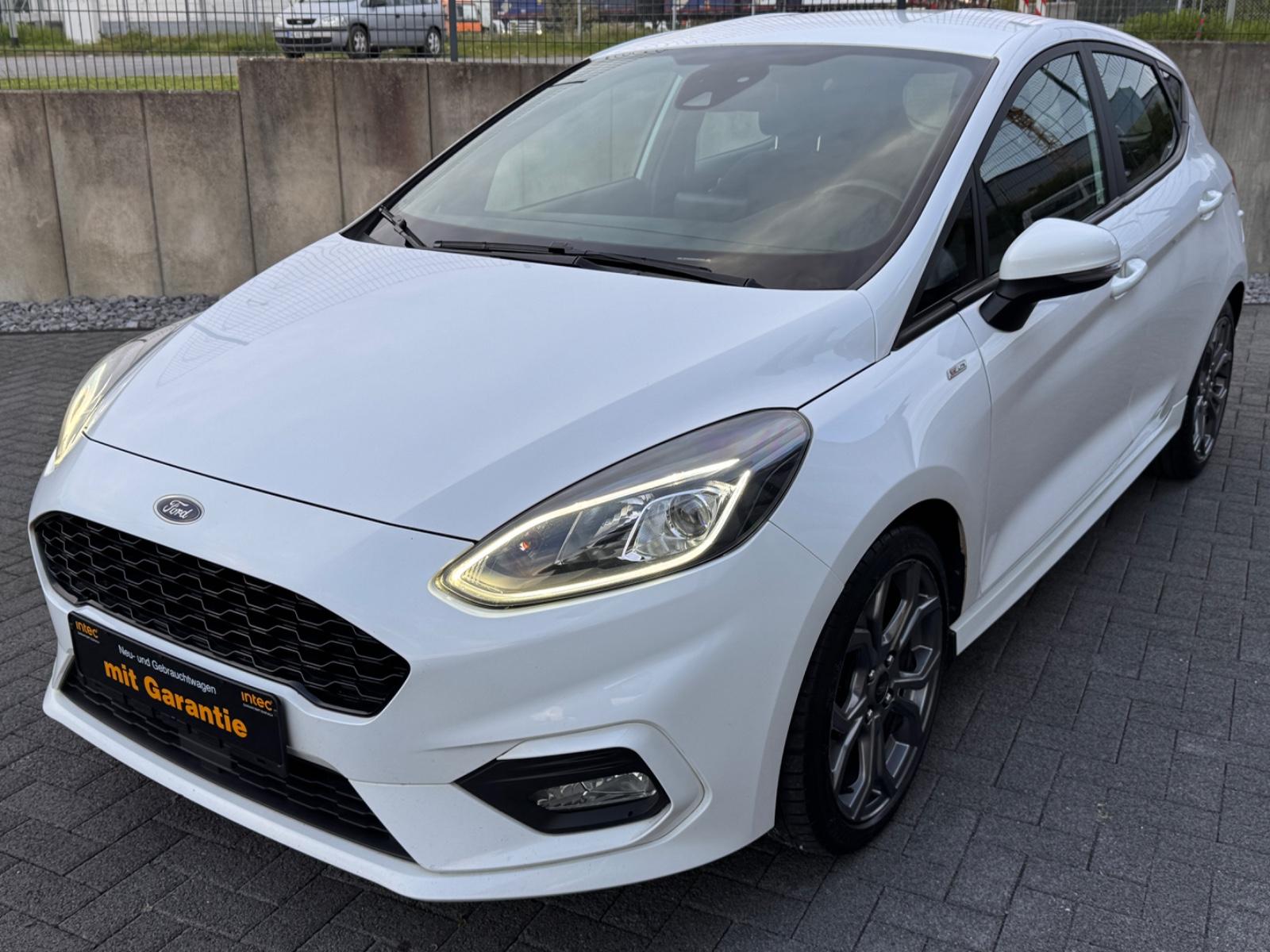 Ford Fiesta ST-Line LED CARPLAY 1.HAND PDC