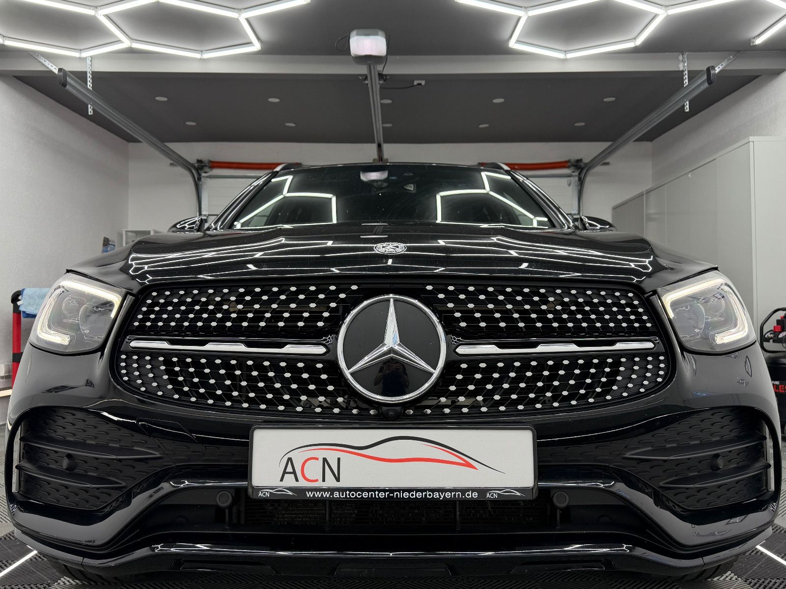 Fahrzeugabbildung Mercedes-Benz GLC 400 d 4Matic AMG-LINE/AMBIENTE+/360*/MEMORY