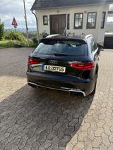 Audi RS3 2.5 TFSI S tronic quattro Sportback - Audi RS3: Schwarz