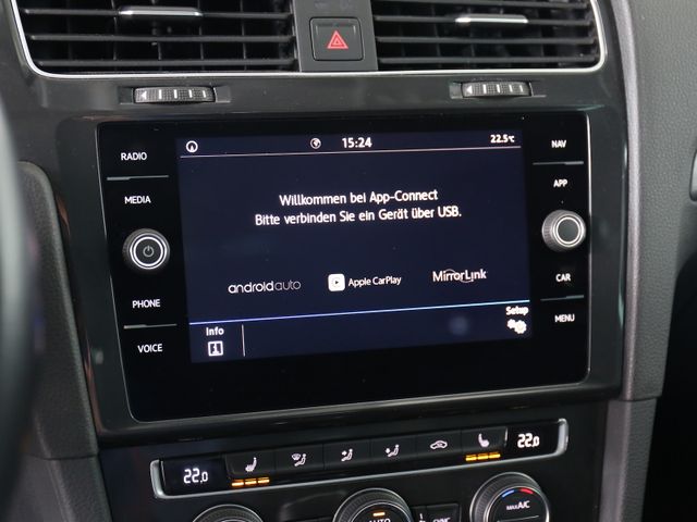 Volkswagen Golf Variant 1.5TSI ACC NAVI ERGO KAMERA AHK