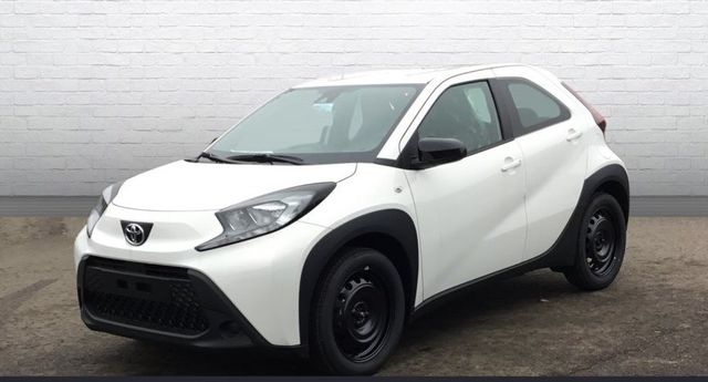 Toyota C-HR Hybrid 2,0 4x2 Team Deutschland