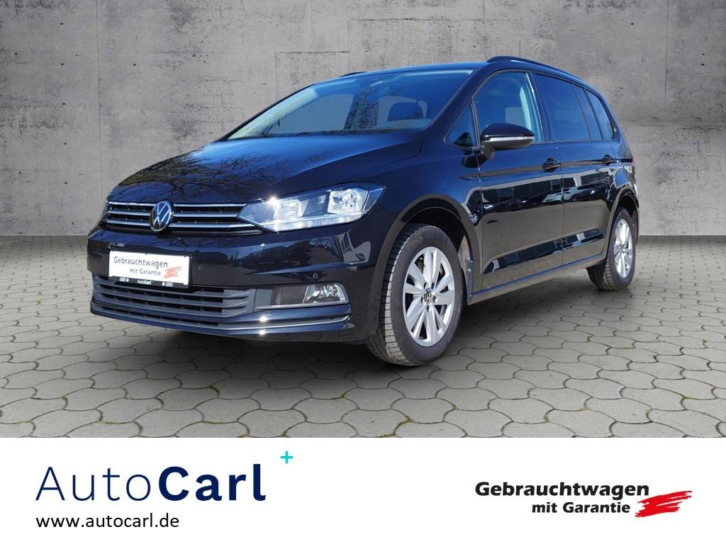 Volkswagen Touran Comfortline 15 TSI AHKNAVACCSHZAPP 2022