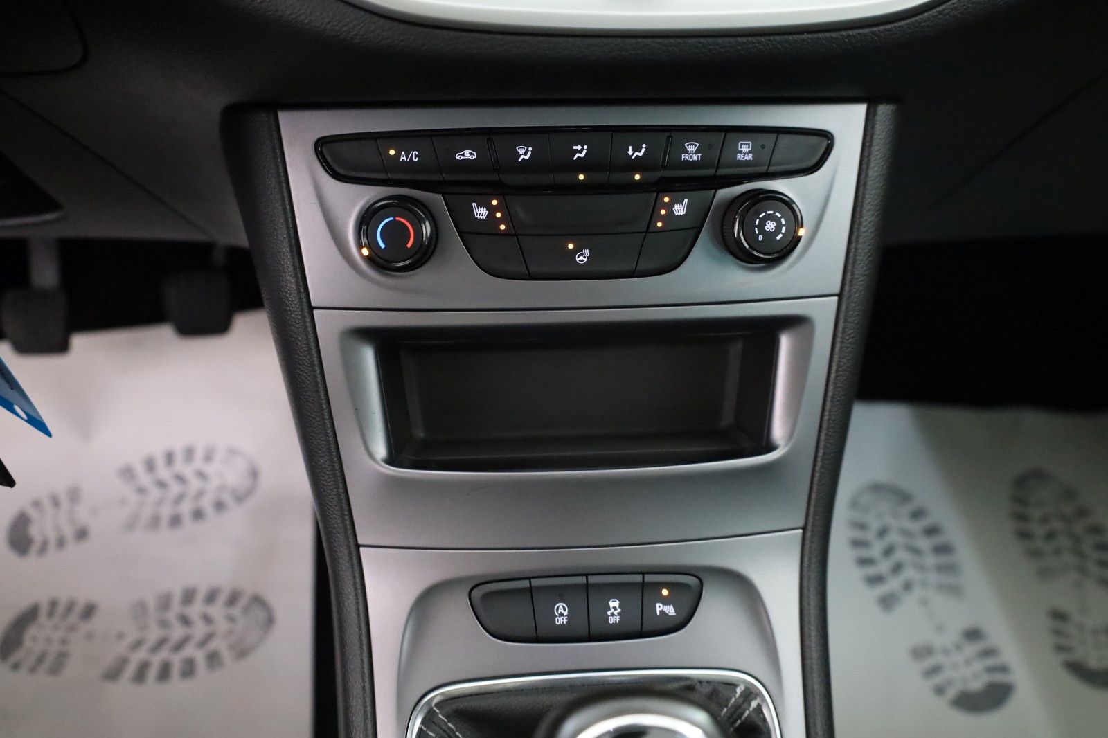 Fahrzeugabbildung Opel Astra K Lim. 5-trg. Edition Navi,LED,SH,PDC