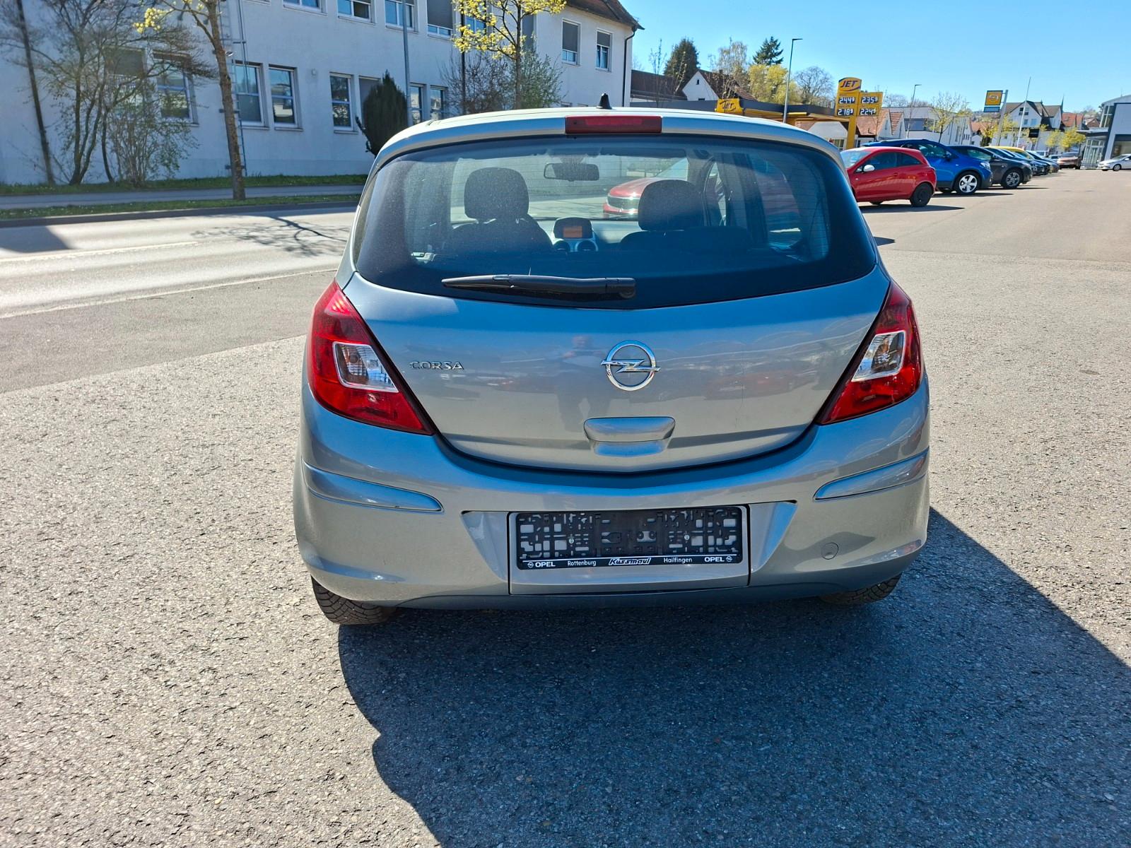 Opel Corsa D Edition
