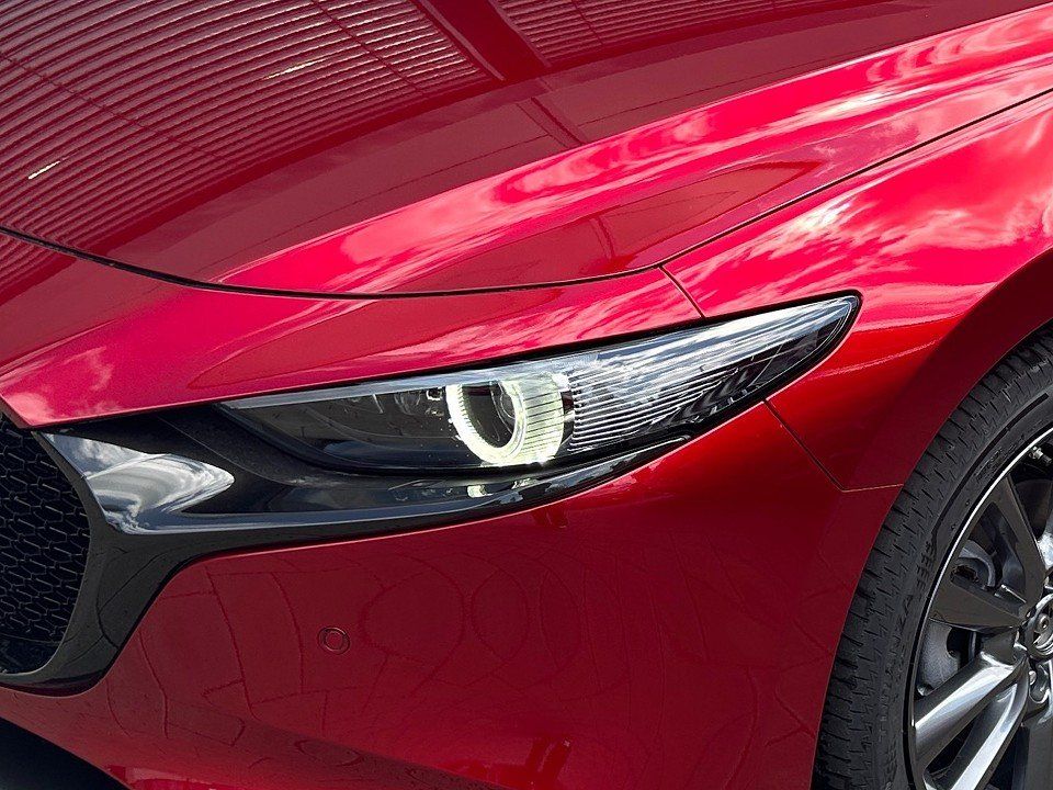 Fahrzeugabbildung Mazda 3 2.5i 140PS A/T Exclusive