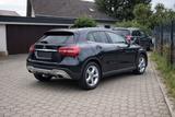 Mercedes-Benz GLA 250 4MATIC DCT - - Mercedes-Benz: Firmenfahrzeug