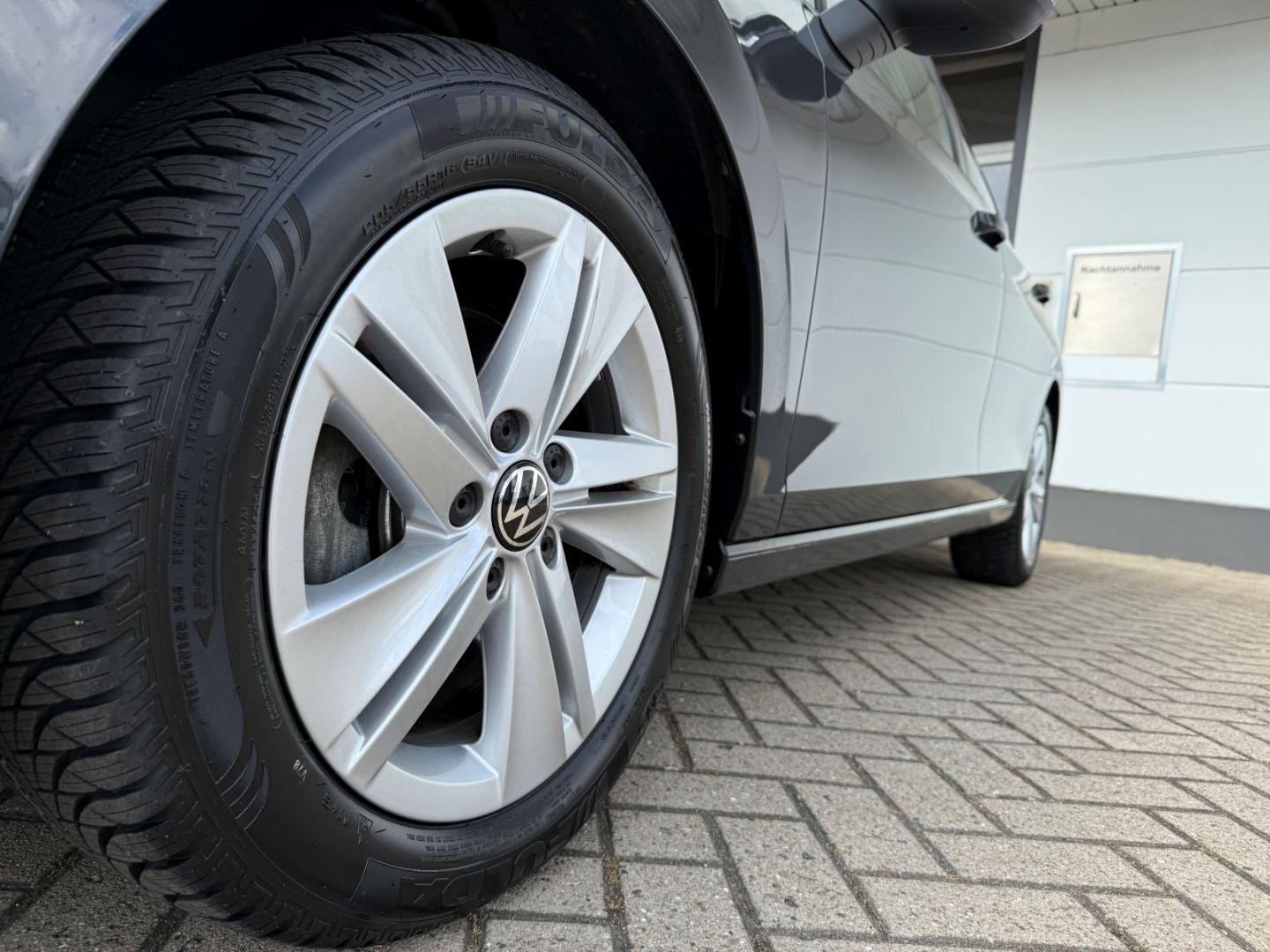 VW Golf Life eTSI 1.5 Mildhybrid EU6d VIII - Image 11