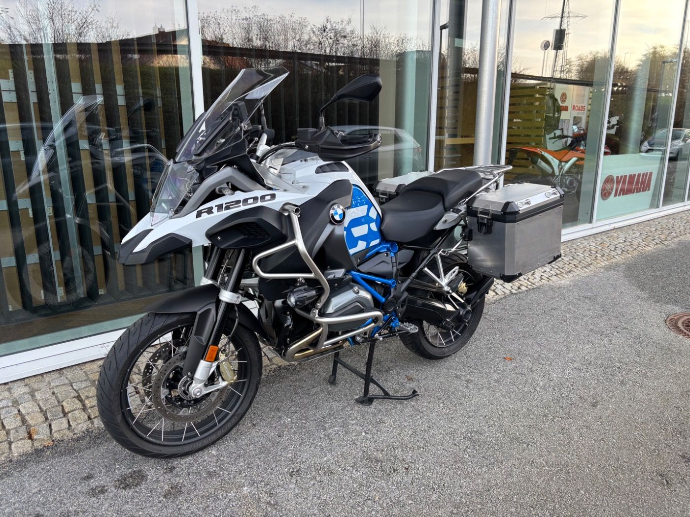 Fahrzeugabbildung BMW R 1200 GS Adventure 3 Pakete Koffersatz