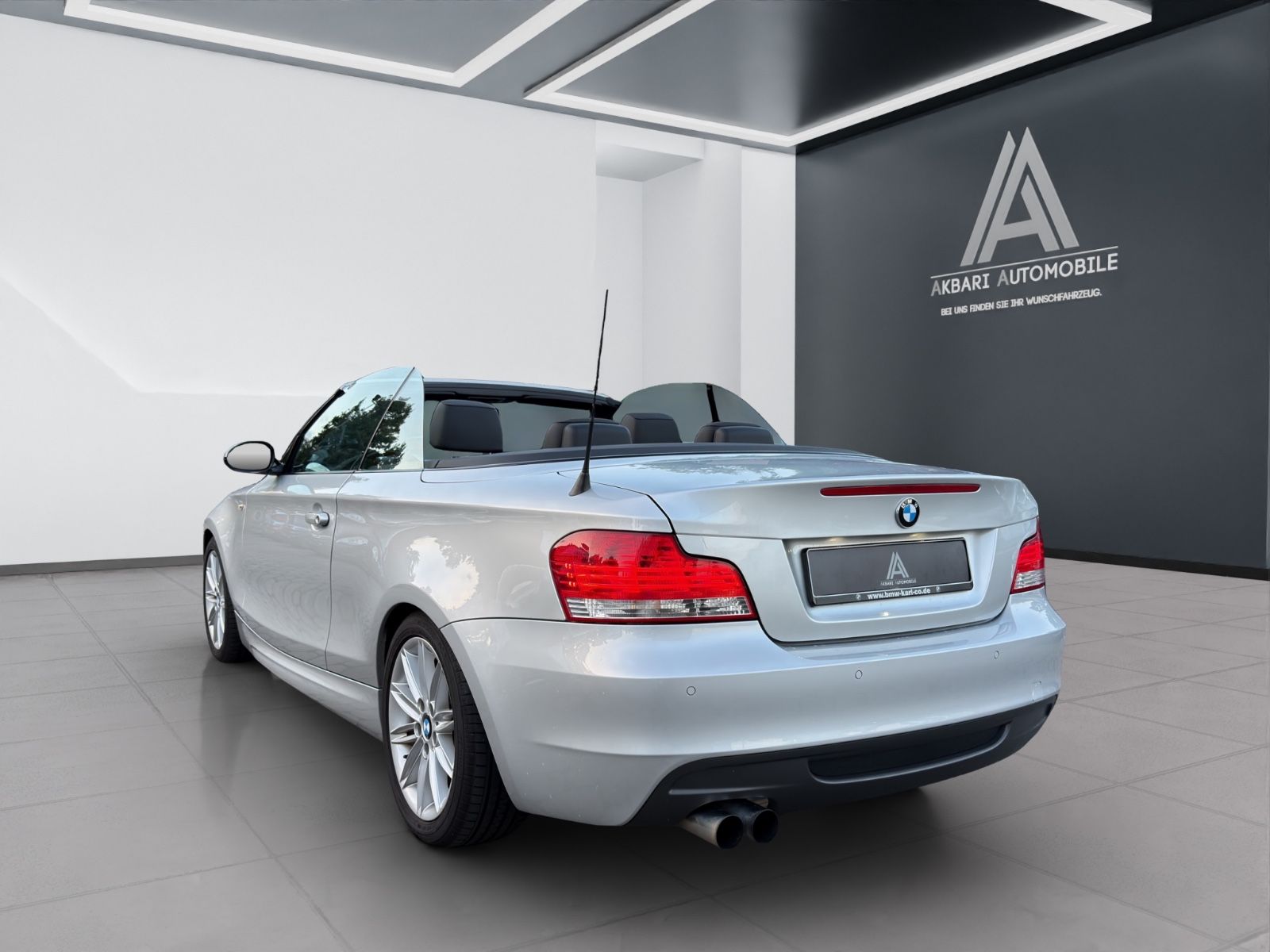 Fahrzeugabbildung BMW 120 Cabrio 120 i | M | Automatik | Vollleder |