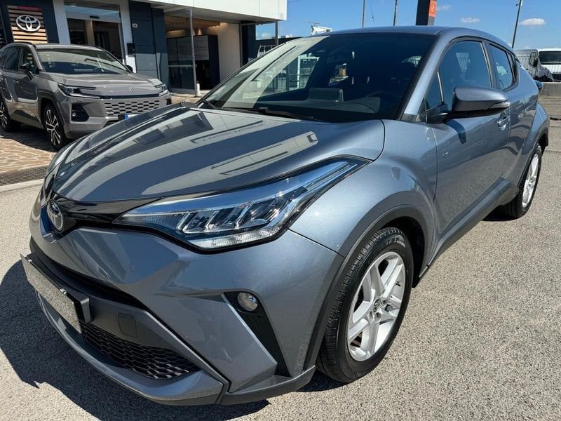 Toyota Toyota C-HR 1.8H (122CV) E-CVT Active
