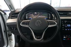 VW Passat Variant 2.0 TDI R-Line | Matrix | AHK VW Passat Variant 2.0 TDI R-Line | Matrix | AHK