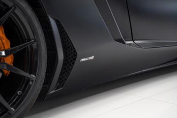 2011 Lamborghini AVENTADOR 照片 10