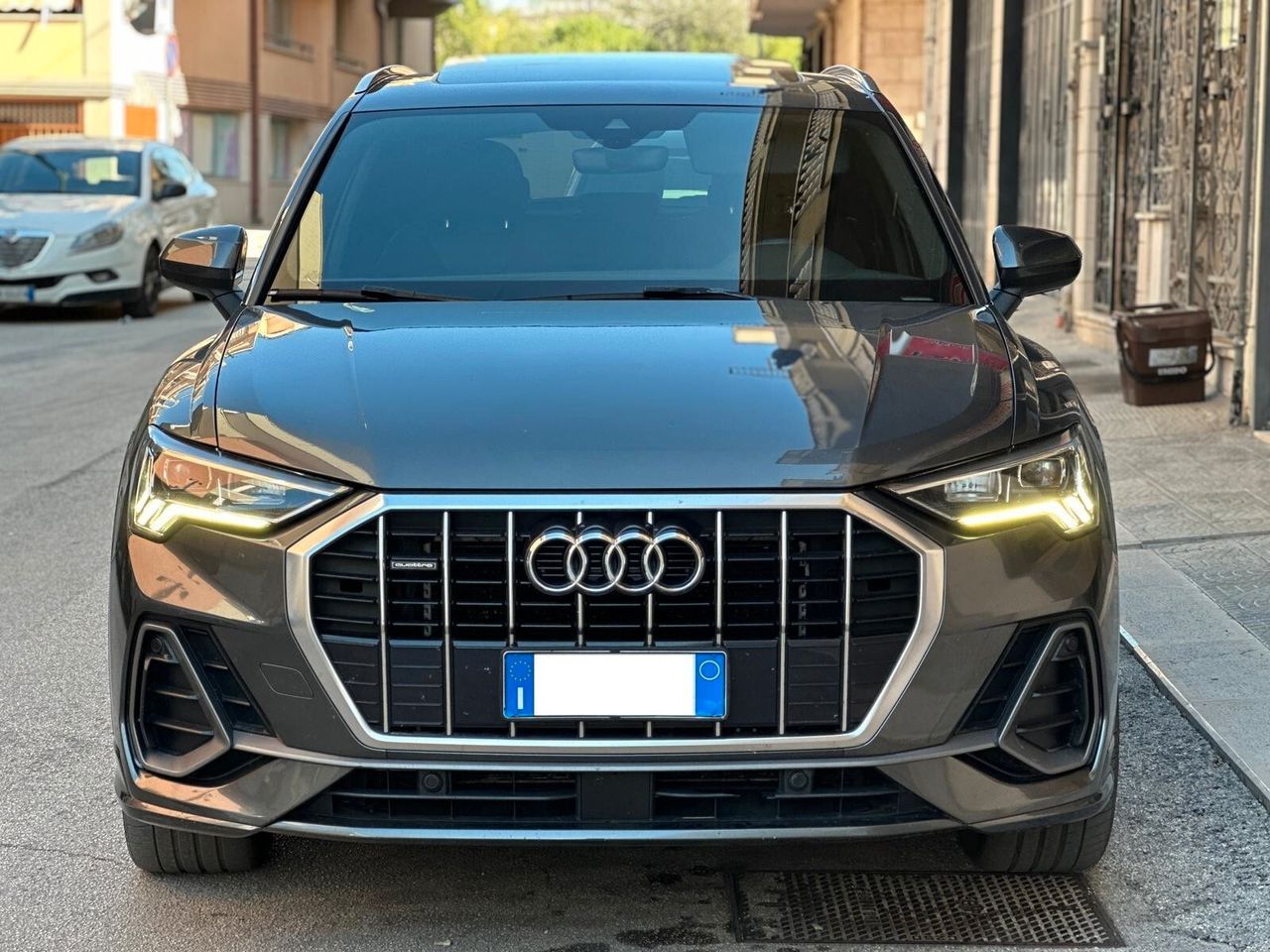 AUDI Audi Q3 40 TDI S tronic *S line* TETTO/FULL