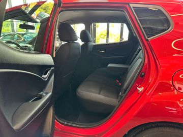 Hyundai ix20*TÜVSERVICE:NEU*SitzLenkradHZ*NAV*TEMPO*PD