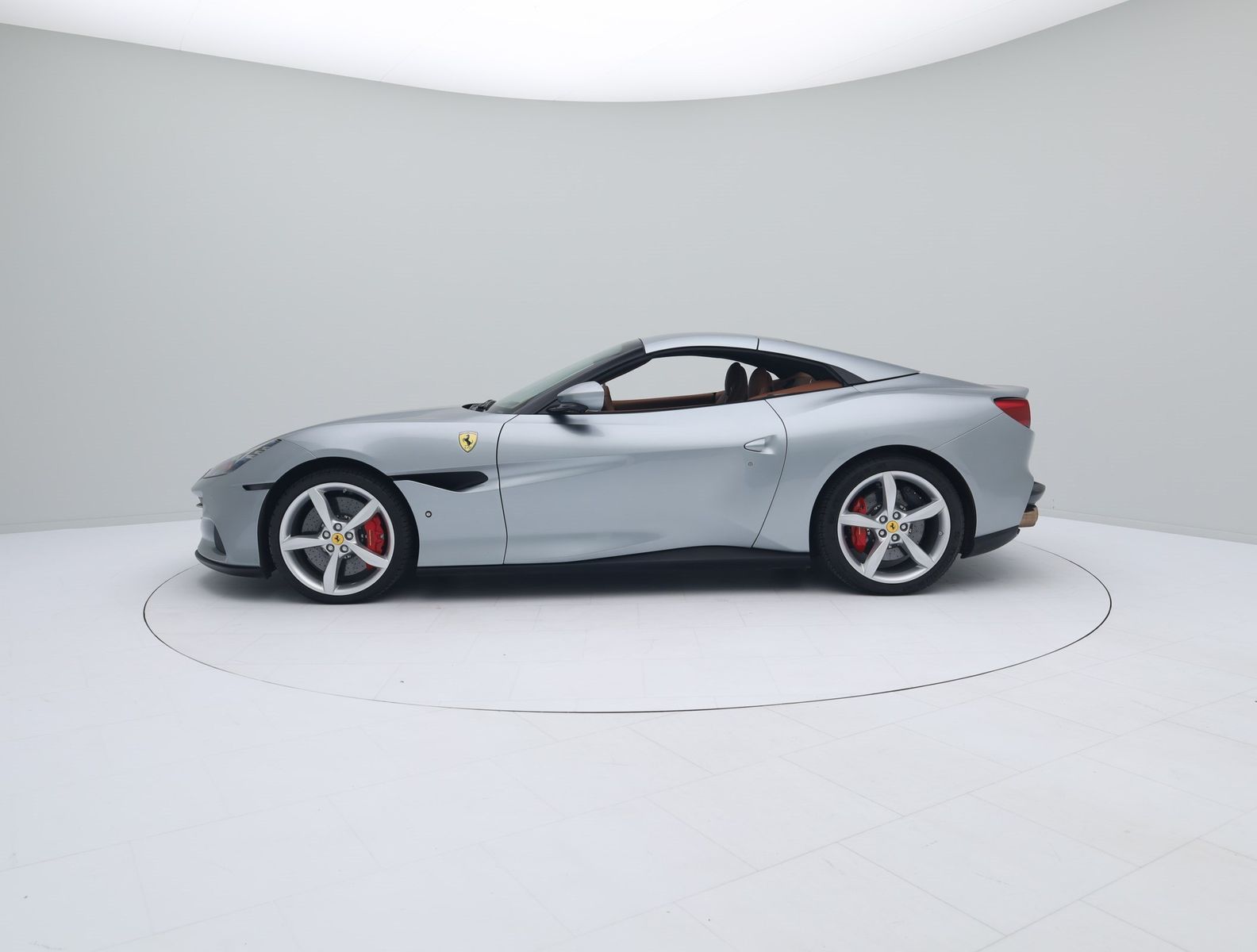 Ferrari Portofino M I GRIGIO TITANIO I Ferrari Hamburg foto 13