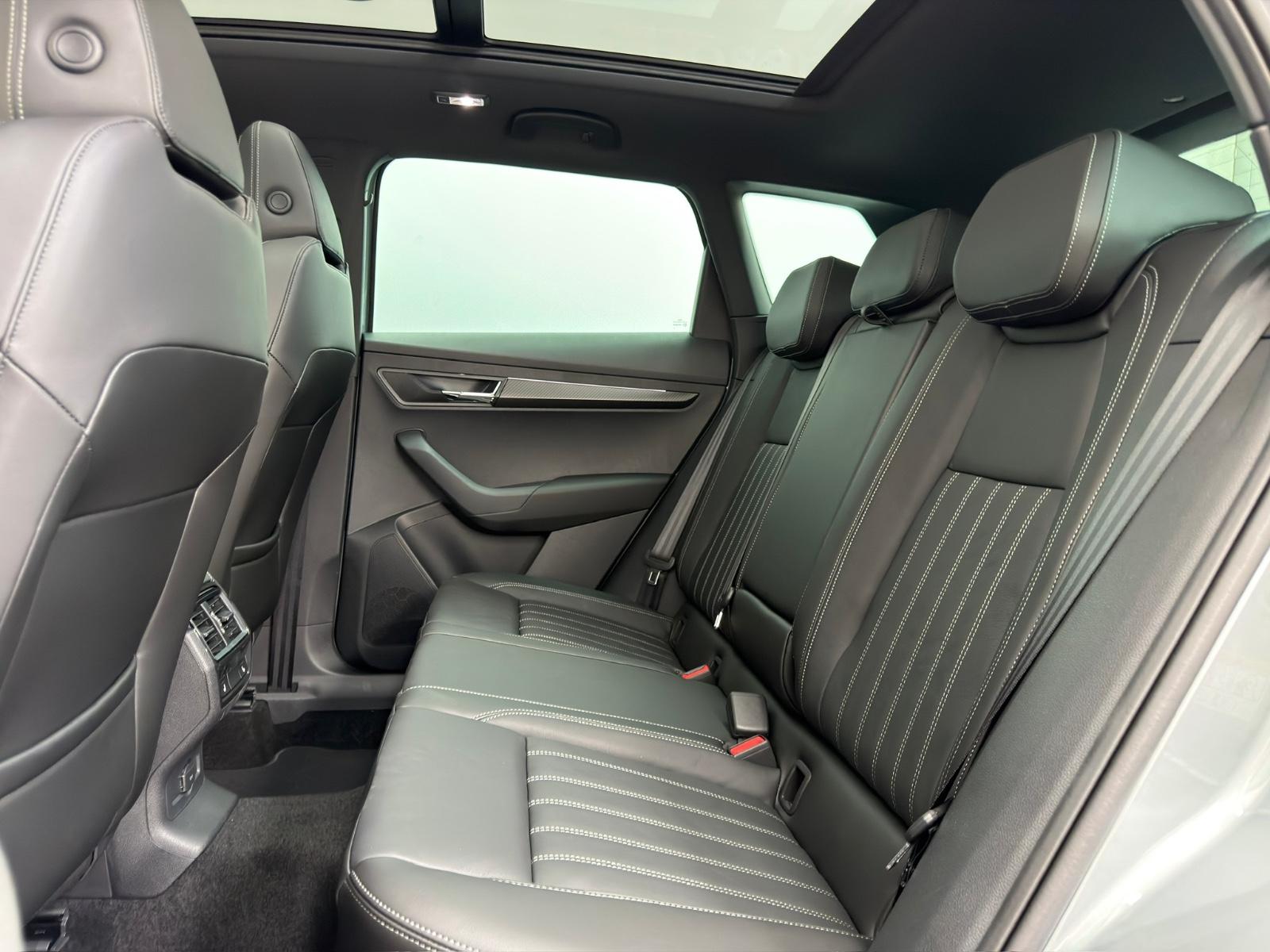 Skoda Karoq Sportline 4x4 2.0TDI#Standh.#Leder#Pano#&&