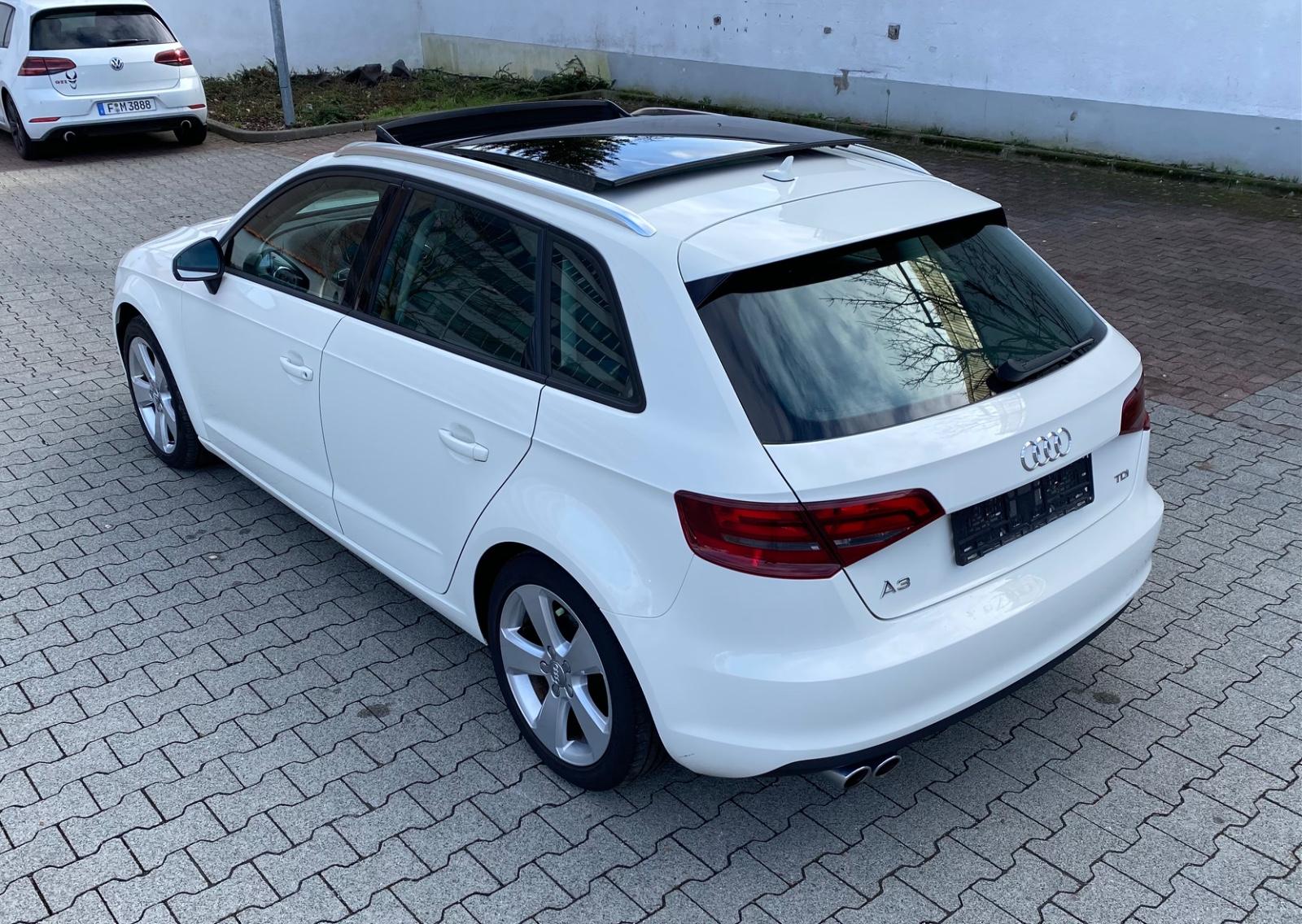 Audi A3 2.0 TDI Sportback/Panorama/Schiebedach/Navi