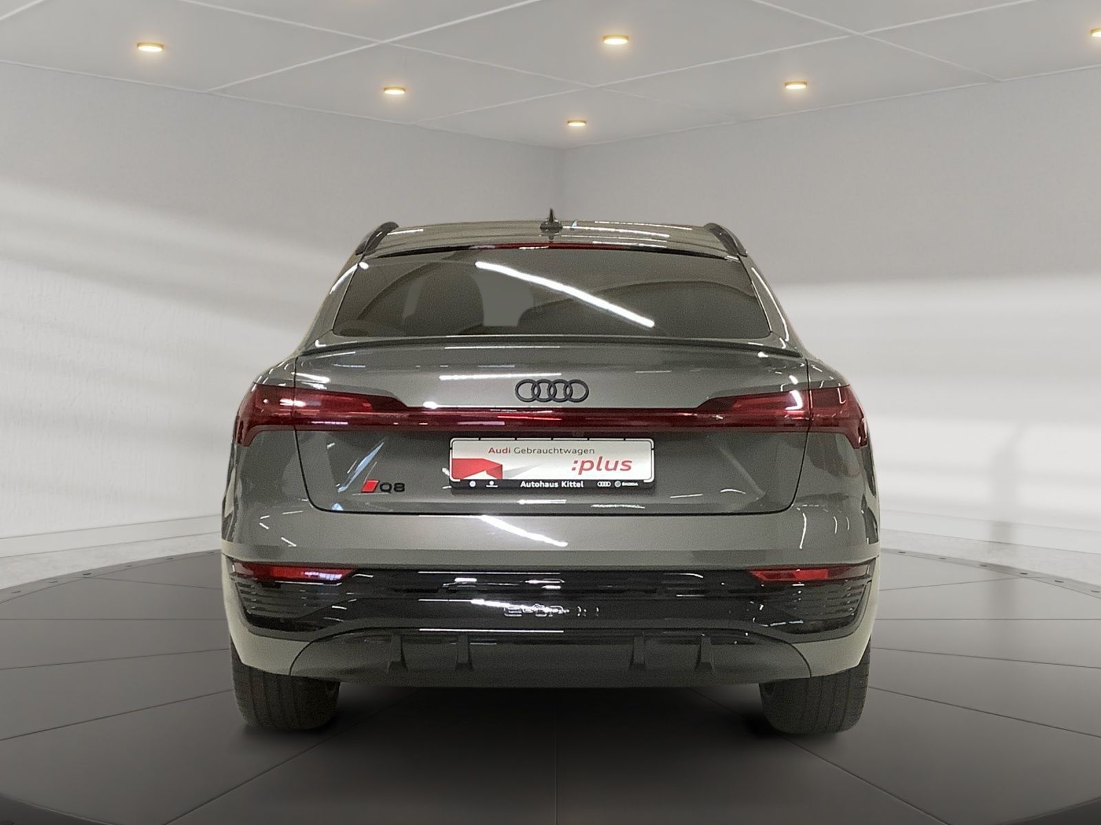 Q8 Sportback e-tron 55 quattro,Headup,Pano,Matri