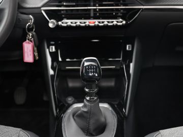 Peugeot 2008 - 11