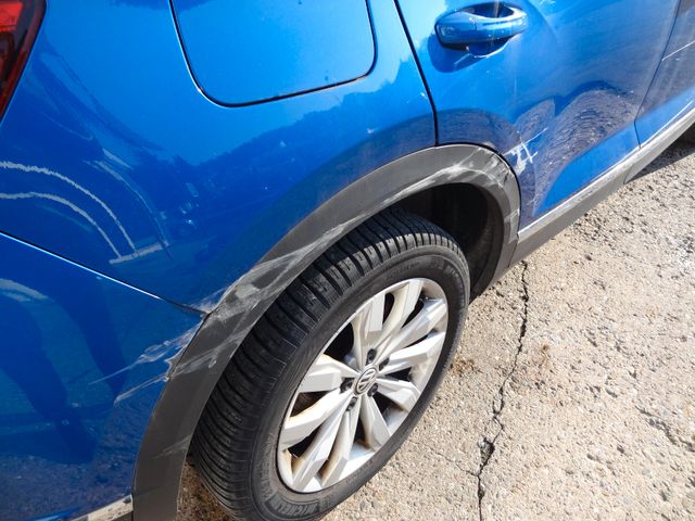 Fahrzeugabbildung Volkswagen T-Roc Sport/DSG/Pano/Kamera/150PS/42.500km/
