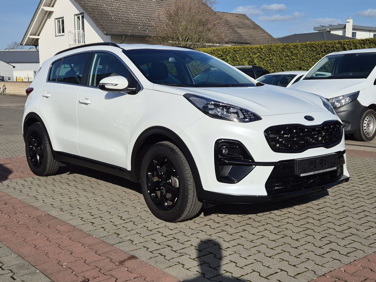 Kia Sportage Black Edition 4WD Automatik, AHK, Leder