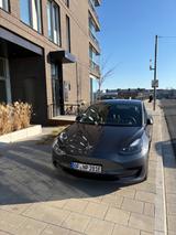Tesla Model 3 Standard Plus Heckantrieb  - Tesla Model 3 in Frankfurt (Main)