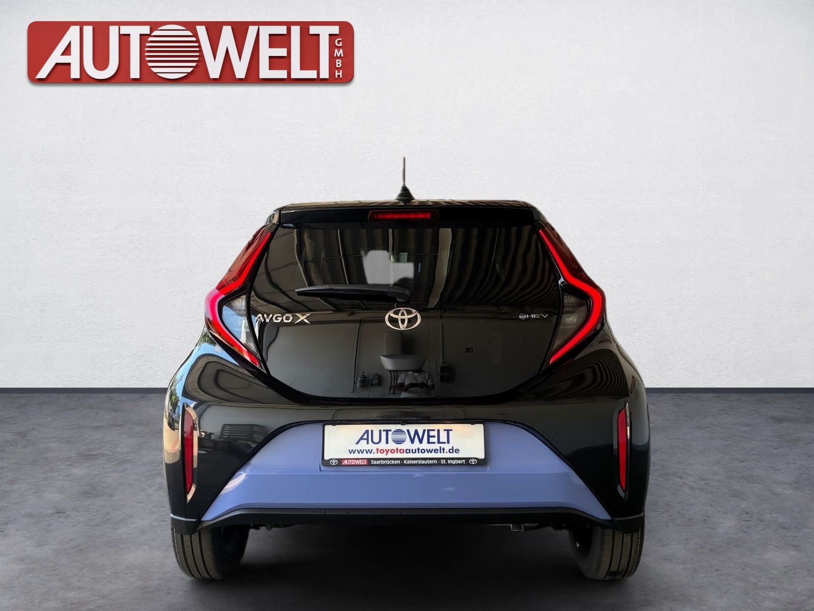 Fahrzeugabbildung Toyota Aygo X 1.5 Teamplayer +Sitzhzg LED,SoundSys,ACC
