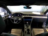 Volkswagen Passat Variant GTE 1.4eHybrid DSG Pano Stdhz AHK - mit Hybrid-Antrieb: Silber, Panorama-Dach