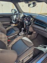 MINI Cooper S Coupé - MINI Cooper S aus 2016