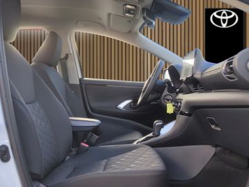 Toyota Yaris - 7