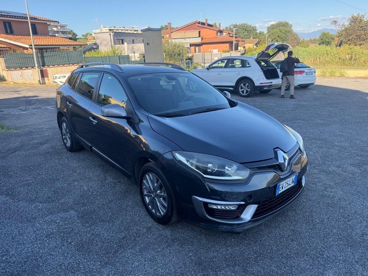 Renault Megane 2014 — photo 12