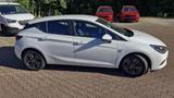 Opel Astra 1.4T AT 120 Jahre LED+Klimaautomatik - Opel Astra: Weiß, J