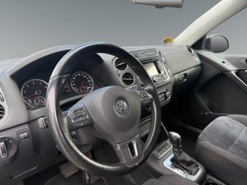 Volkswagen Tiguan - 11