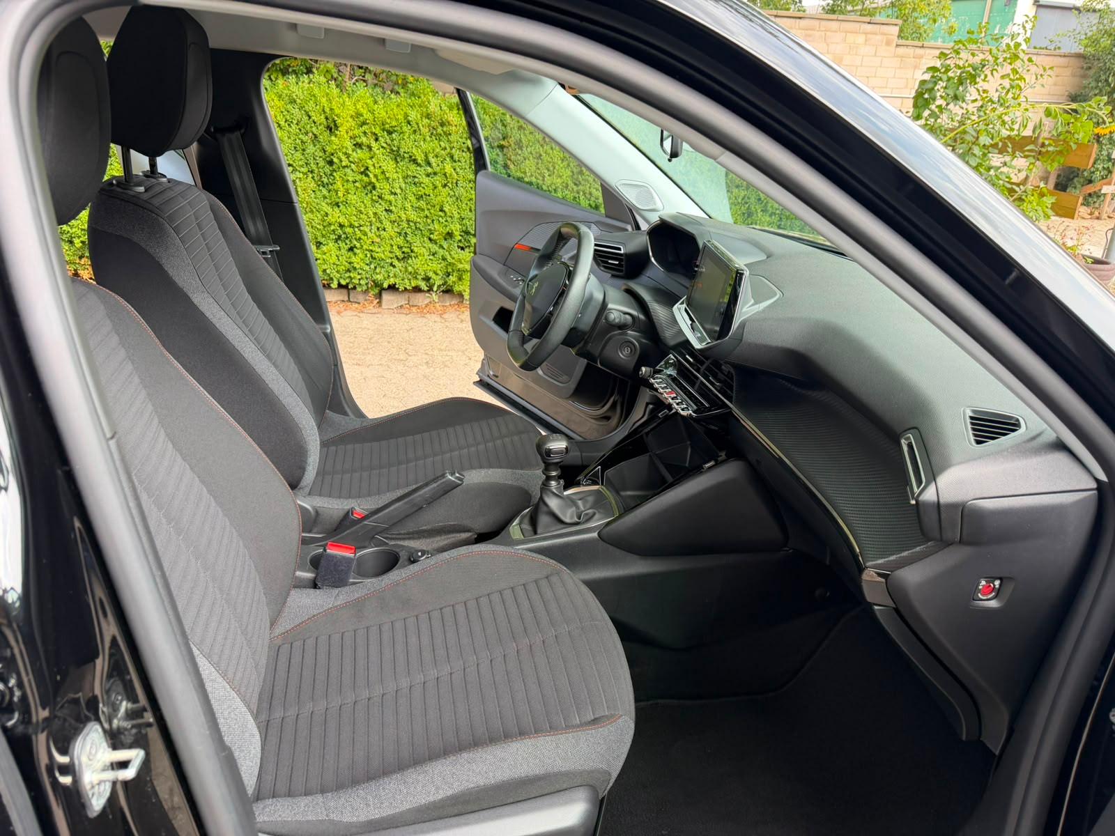 Peugeot 2008 Active*KLIMA*SHZ*NAV*KAM*