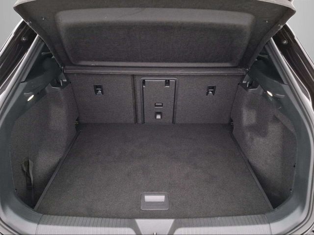 ID.4 PRO PERFORMANCE IQ.LIGHT+APP+NAVI+ACC+360