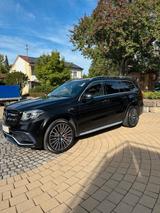 Mercedes-Benz GLS 63 AMG Obsidianschwarz Metallic - Mercedes-Benz GLS 63 Gebrauchtwagen