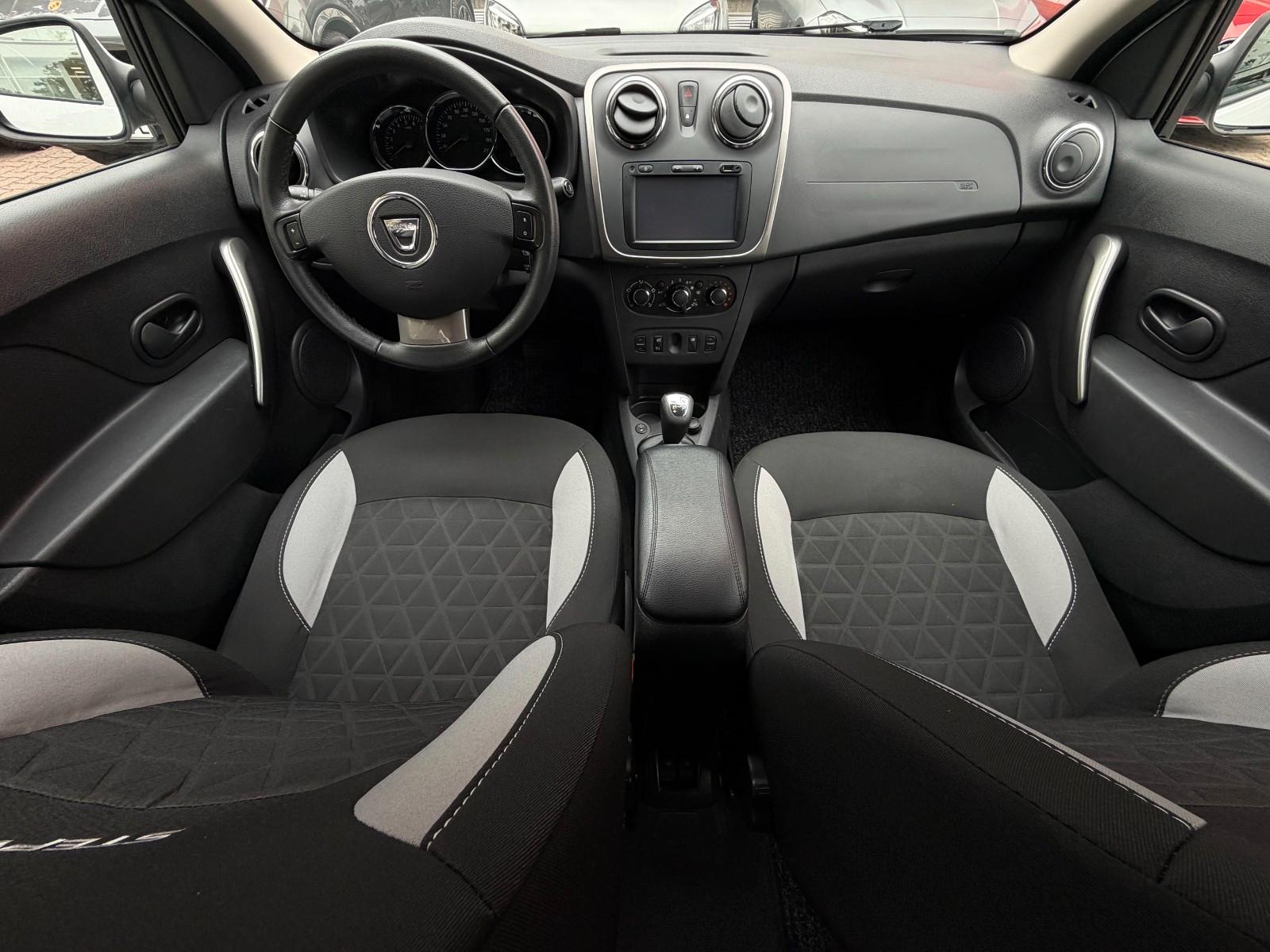 Dacia Sandero II Stepway Prestige*AUTOM*SHZ*NAVI*PDC