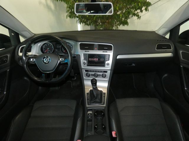 Golf 1.4 TSI Comfortline R-Line NAVI SHZ