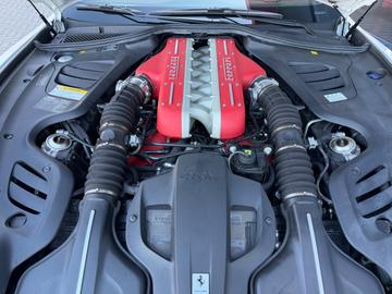 2020 Ferrari GTC4LUSSO 缩略图 14