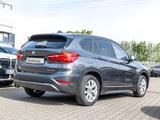 BMW X1 sDrive18i Advantage+AHK+SHZ+PDC+Tempomat+DAB+ - BMW X1 aus 2021