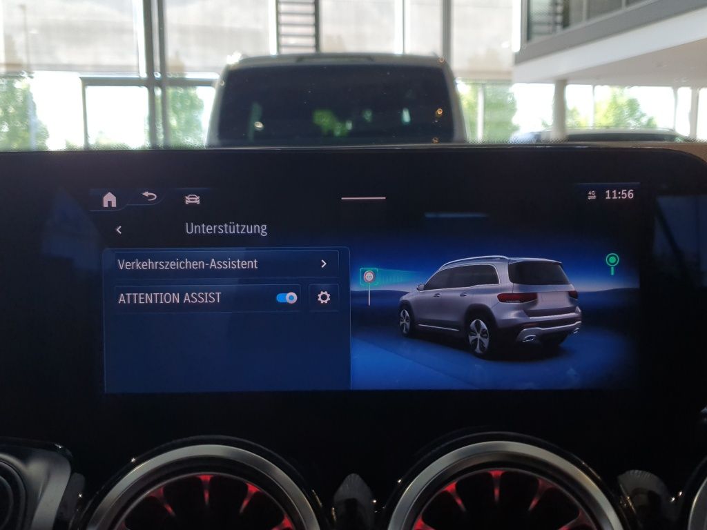 Fahrzeugabbildung Mercedes-Benz GLB 220 4MATIC Night Paket*MULTIBEAM*Kamera